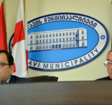 7 მომხრე, 5 წინააღმდეგი – თელავის საკრებულომ მუნიციპალიტეტების გაერთიანებას მხარი დაუჭირა